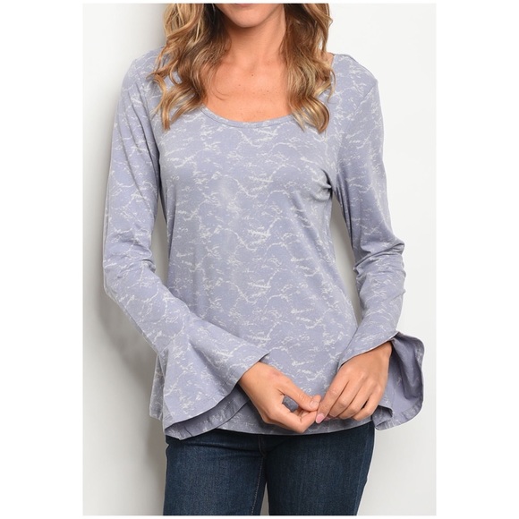 Gray Detailed Back Top - Picture 4 of 4